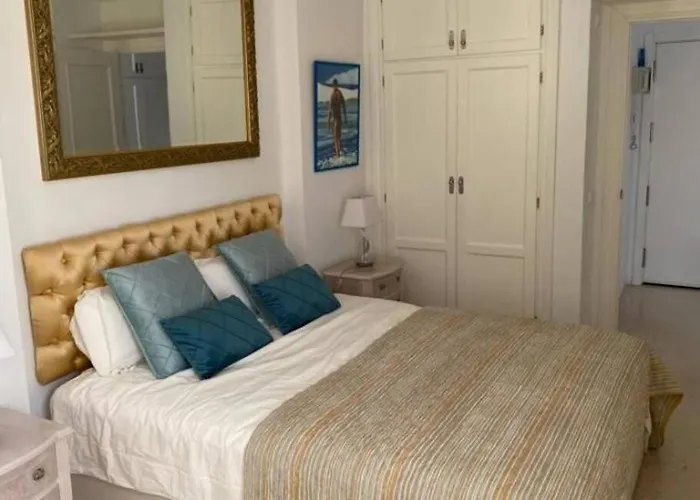 Belissimo 2 Bedrooms With Patio By Namaste Elite Torremolinos