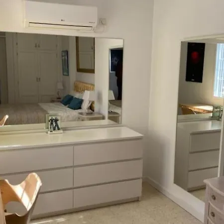 アパート Belissimo 2 Bedrooms With Patio By Namaste Elite